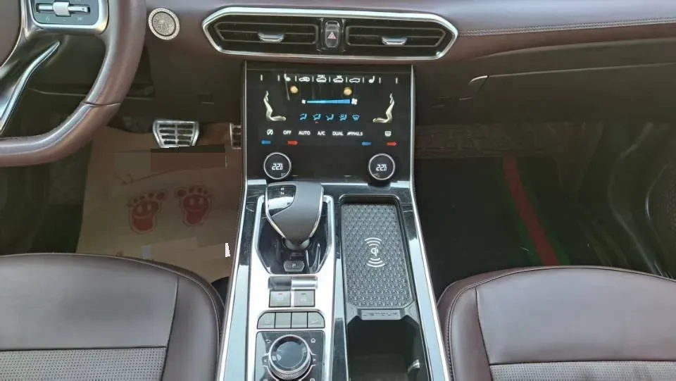 2022 Jetour X90 2.0T 254HP L4 7DCT,autocango,china used car exporter,china ev exporter,chinese used car exporter,chinese used ev exporter