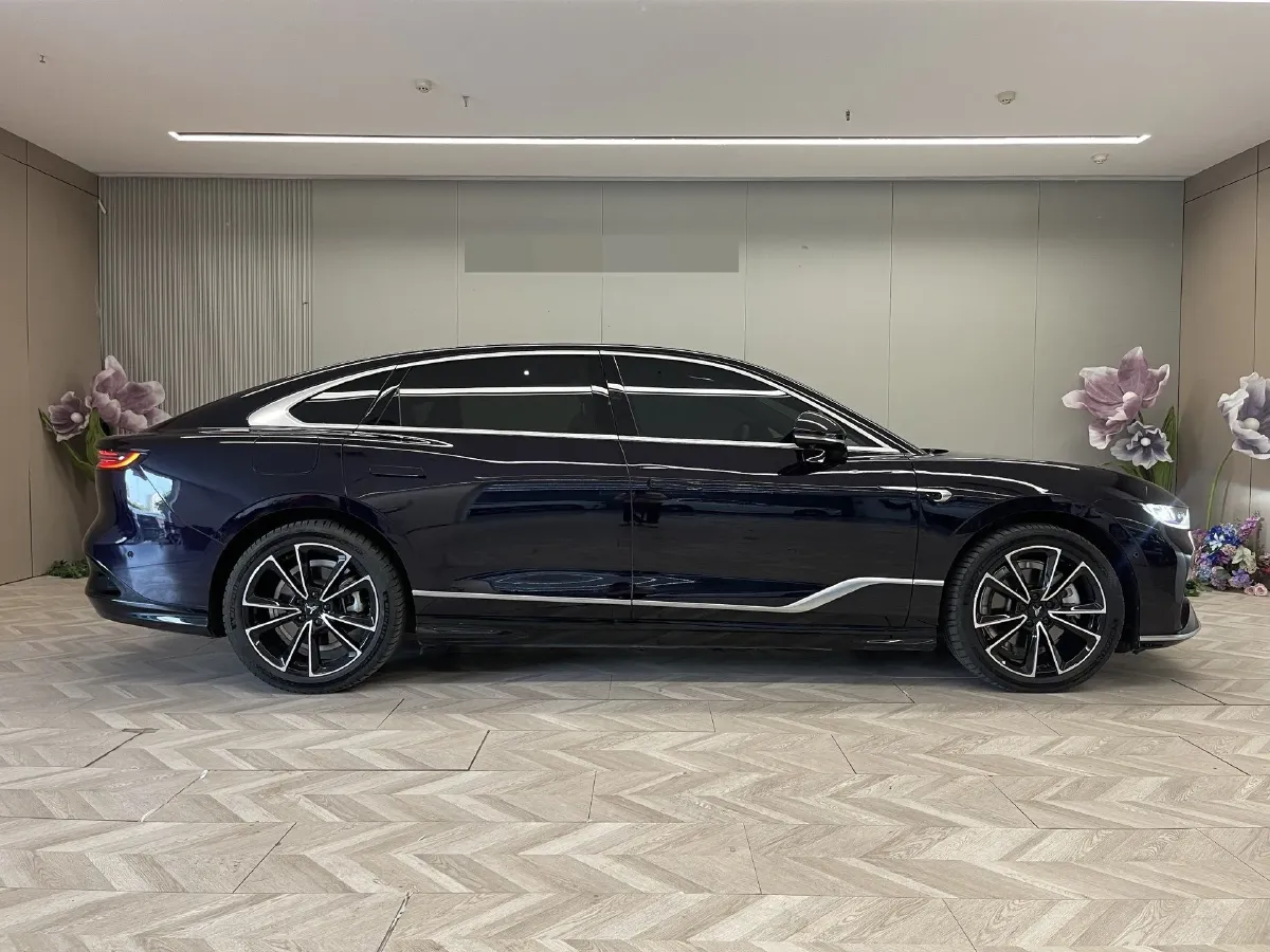 2024 Voyah ZhuiGuang 1.5T 136HP L4 PHEV 43KWH,autocango,china used car exporter,china ev exporter,chinese used car exporter,chinese used ev exporter