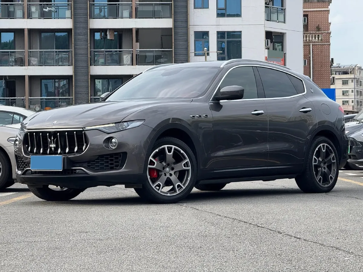 2018 Maserati Levante 3.0T 350HP V6 8AT,autocango,china used car exporter,china ev exporter,chinese used car exporter,chinese used ev exporter