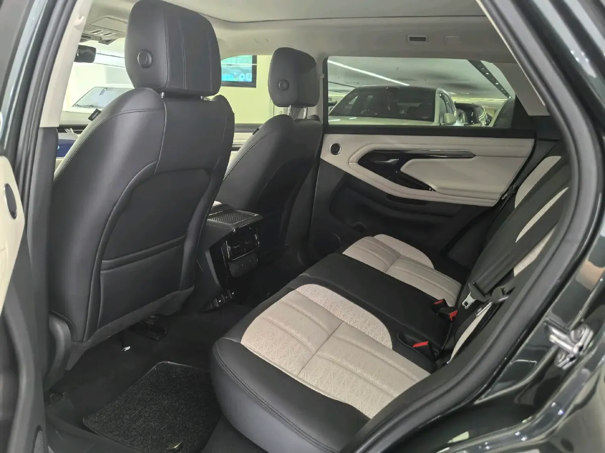 2021 Land Rover Range Rover Evoque 2.0T 249HP L4 9AT,autocango,china used car exporter,china ev exporter,chinese used car exporter,chinese used ev exporter