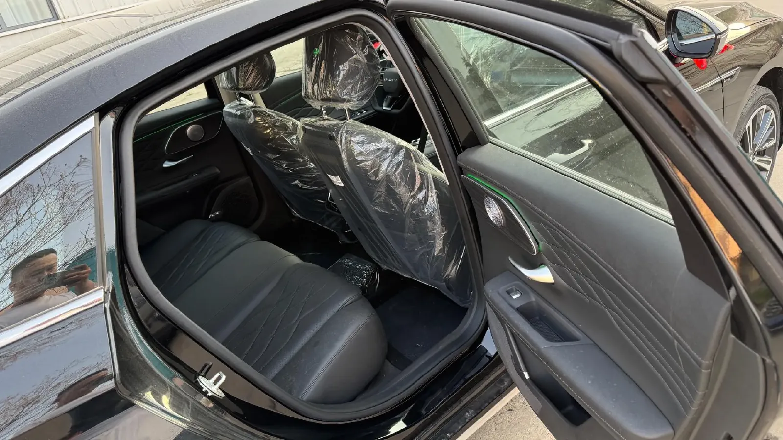 2025 Ruichi Auto RuiChi C5 REEV,autocango,china used car exporter,china ev exporter,chinese used car exporter,chinese used ev exporter