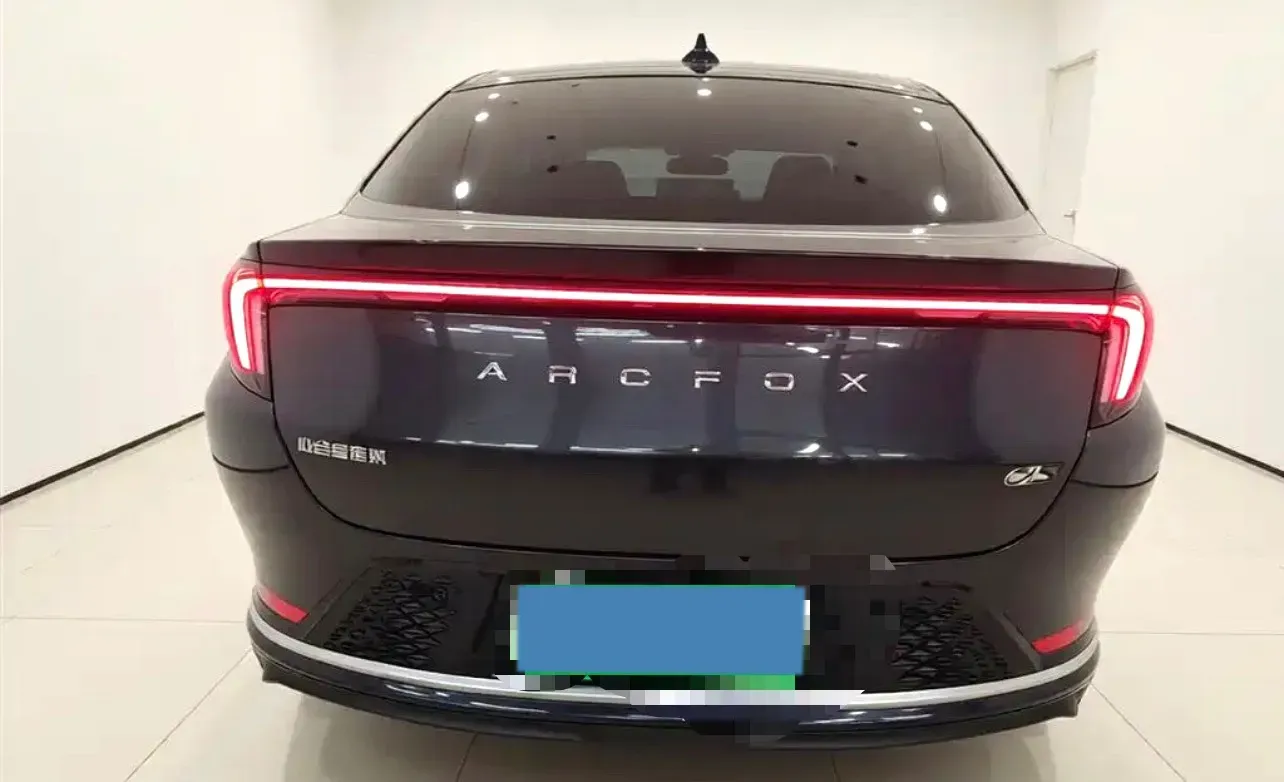 2023 ARCFOX αS BEV 65.6KWH,autocango,china used car exporter,china ev exporter,chinese used car exporter,chinese used ev exporter