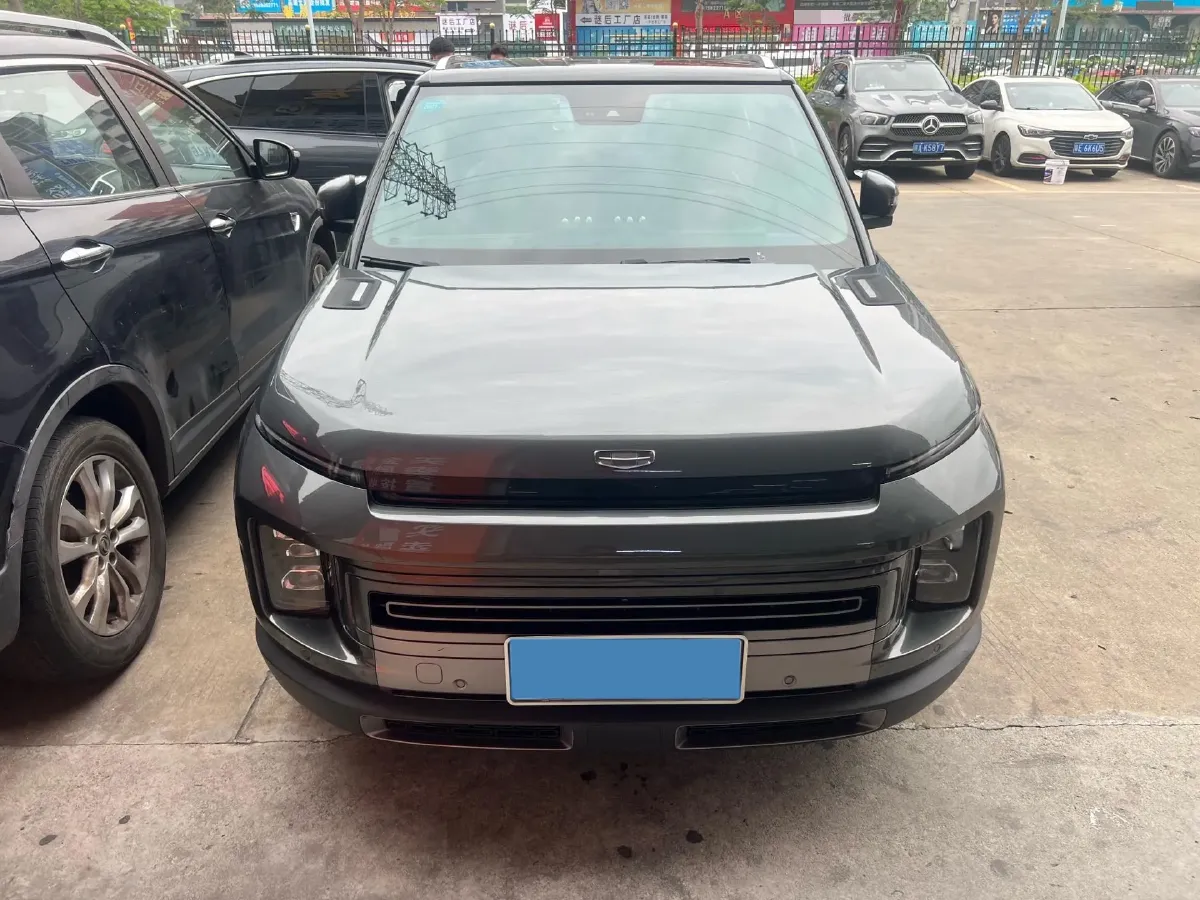 2020 Geely ICON 1.5T 177HP L3 7DCT,autocango,china used car exporter,china ev exporter,chinese used car exporter,chinese used ev exporter