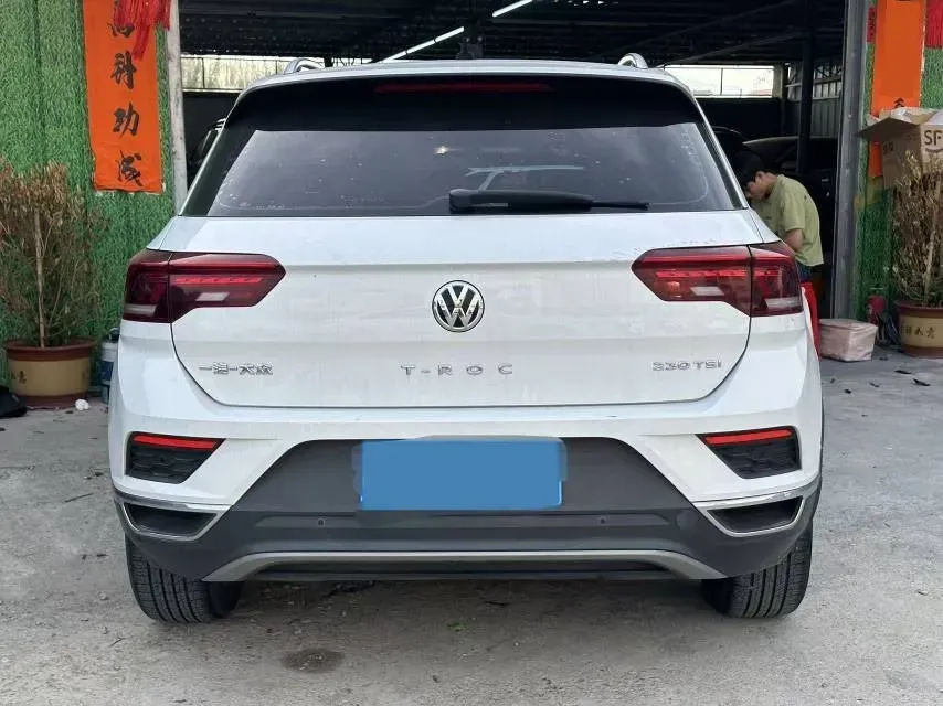 2019 Volkswagen T-Roc 1.4T 131HP L4 7DCT,autocango,china used car exporter,china ev exporter,chinese used car exporter,chinese used ev exporter