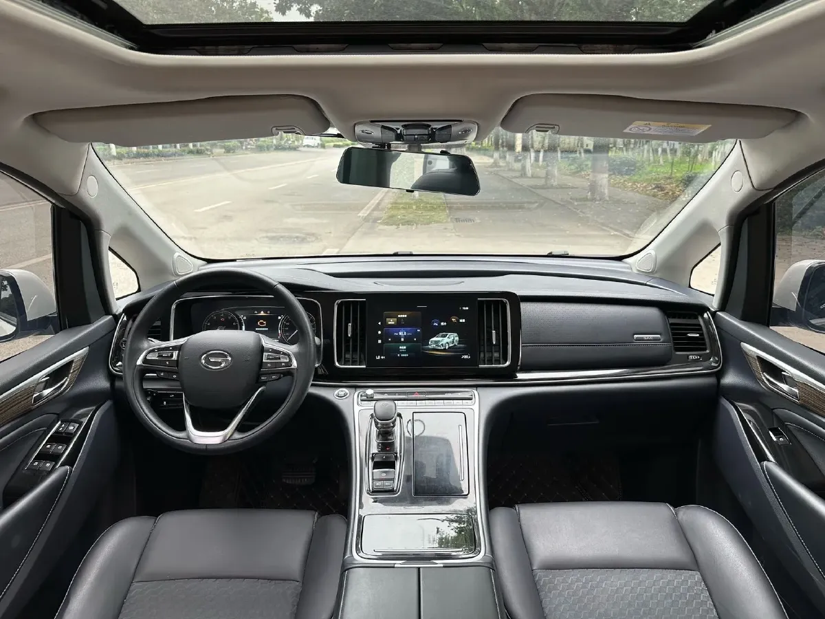 2023 GAC Trumpchi M8 2.0T 252HP L4 8AT,autocango,china used car exporter,china ev exporter,chinese used car exporter,chinese used ev exporter