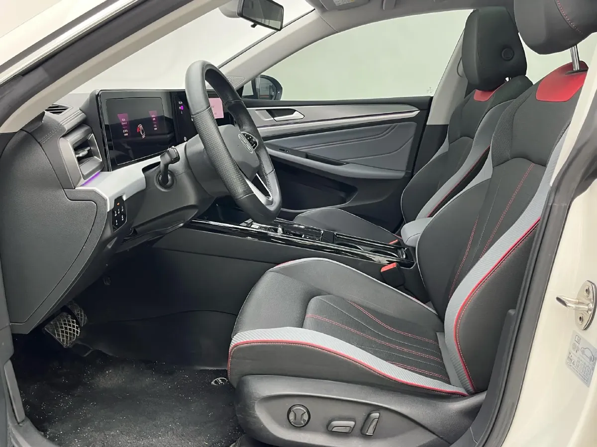 2023 Volkswagen Lamando 1.4T 150HP L4 7DCT,autocango,china used car exporter,china ev exporter,chinese used car exporter,chinese used ev exporter