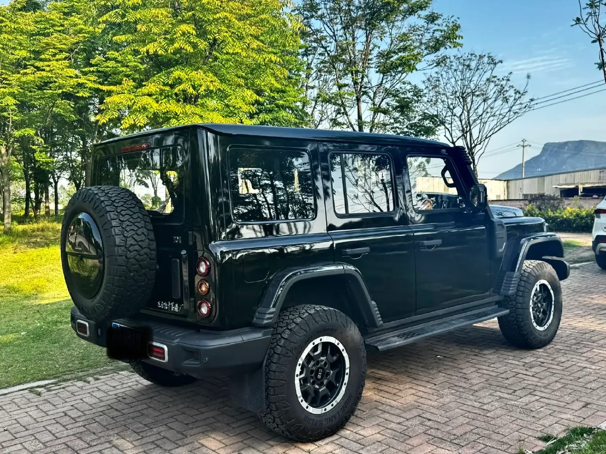 2025 212 212 T01 2.0T 252HP L4 8AT,autocango,china used car exporter,china ev exporter,chinese used car exporter,chinese used ev exporter