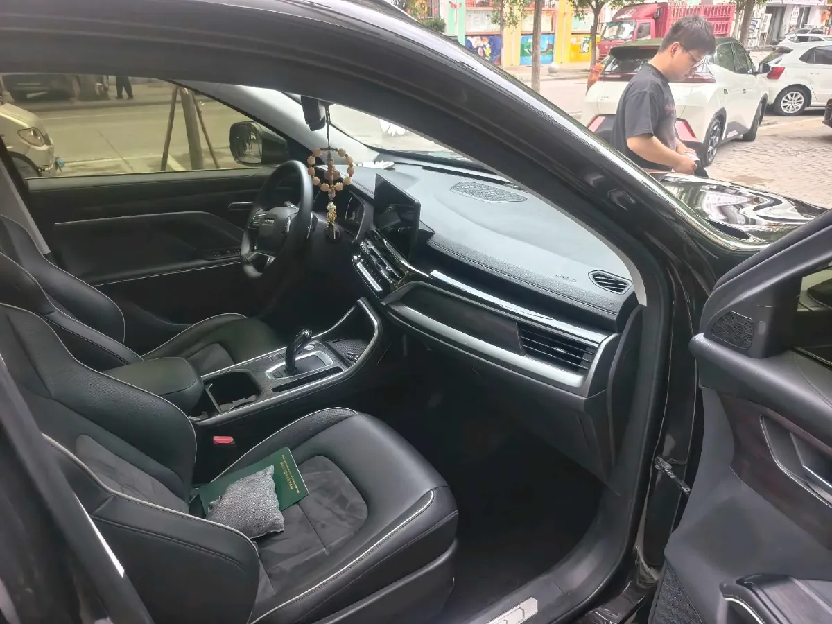 2023 Haval H6 1.5T 150HP L4 7DCT,autocango,china used car exporter,china ev exporter,chinese used car exporter,chinese used ev exporter