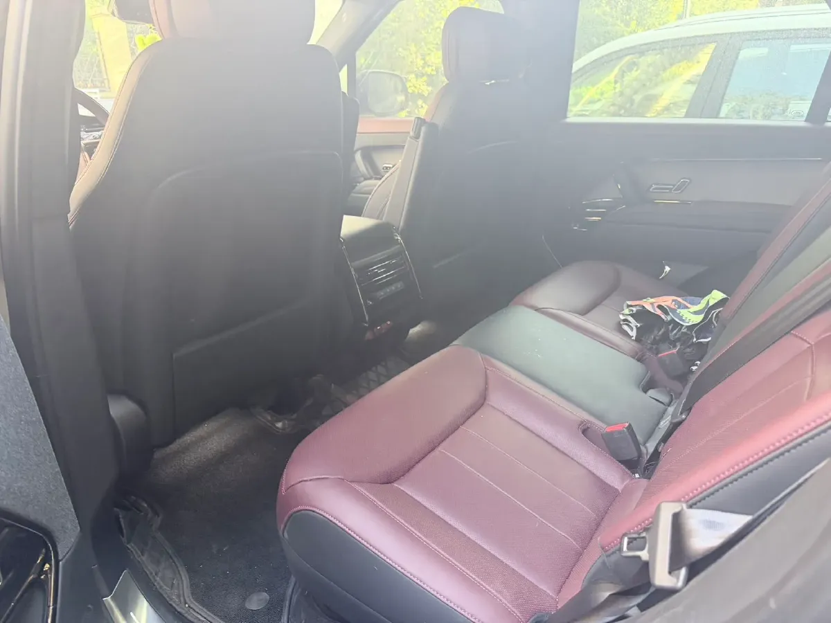 2025 Land Rover Range Rover Sport 3.0T 400HP L6 8AT,autocango,china used car exporter,china ev exporter,chinese used car exporter,chinese used ev exporter