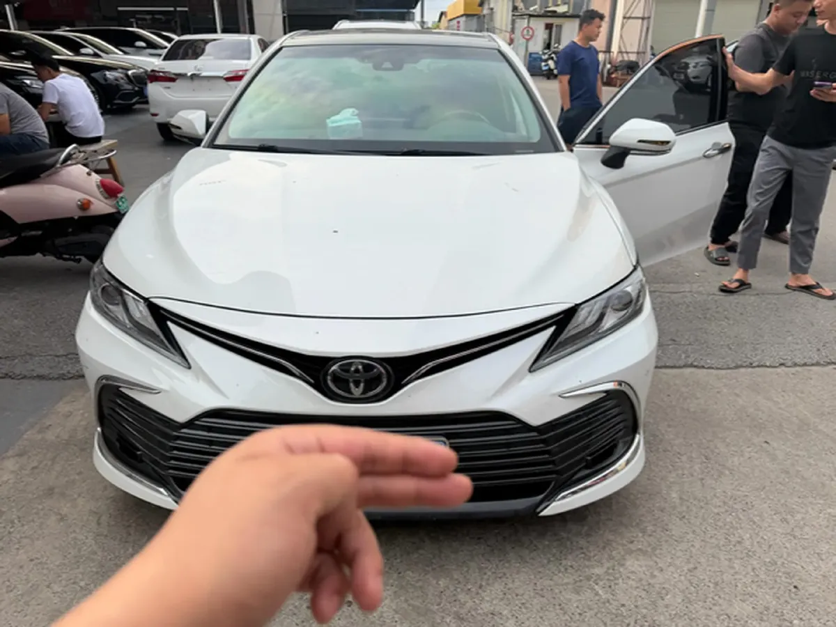2021 Toyota Camry 2.5L 209HP L4 8AT,autocango,china used car exporter,china ev exporter,chinese used car exporter,chinese used ev exporter