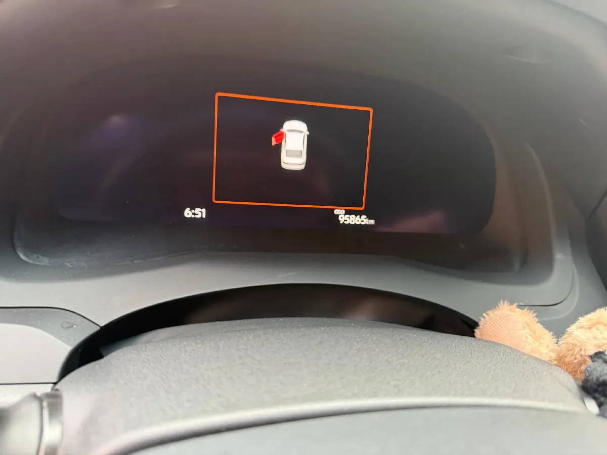 2021 Toyota Camry 2.5L 209HP L4 8AT,autocango,china used car exporter,china ev exporter,chinese used car exporter,chinese used ev exporter