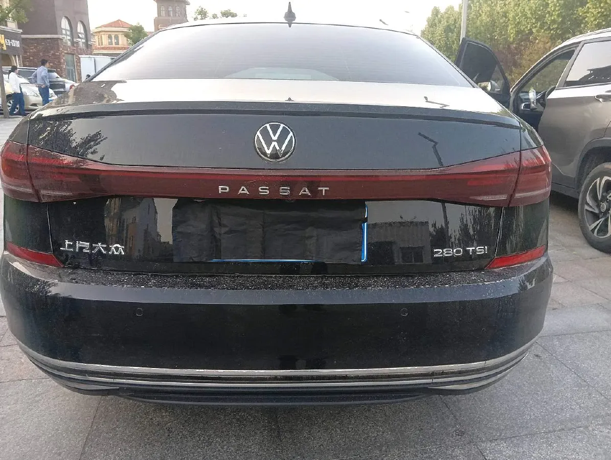 2023 Volkswagen Passat 1.4T 150HP L4 7DCT,autocango,china used car exporter,china ev exporter,chinese used car exporter,chinese used ev exporter