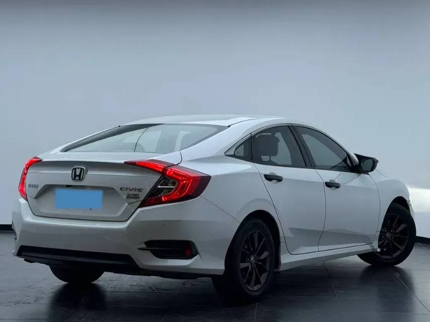 2019 Honda Civic 1.5T 177HP L4 CVT,autocango,china used car exporter,china ev exporter,chinese used car exporter,chinese used ev exporter