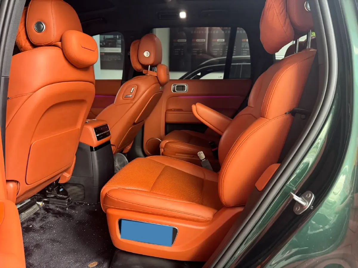 2023 Li L9 Range Extended 154HP REEV 42.6KWH,autocango,china used car exporter,china ev exporter,chinese used car exporter,chinese used ev exporter