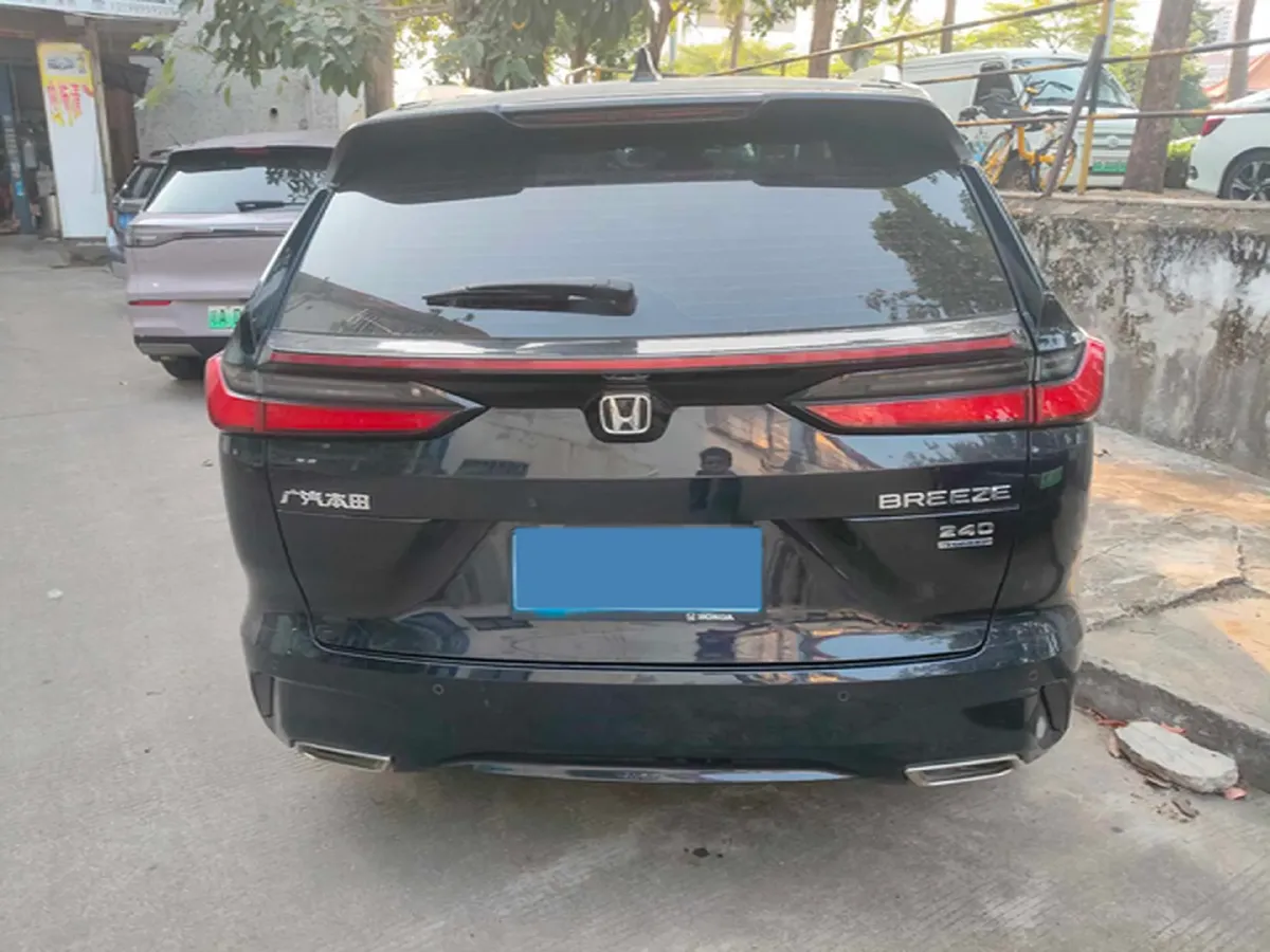 2023 Honda Breeze 1.5T 193HP L4 CVT,autocango,china used car exporter,china ev exporter,chinese used car exporter,chinese used ev exporter