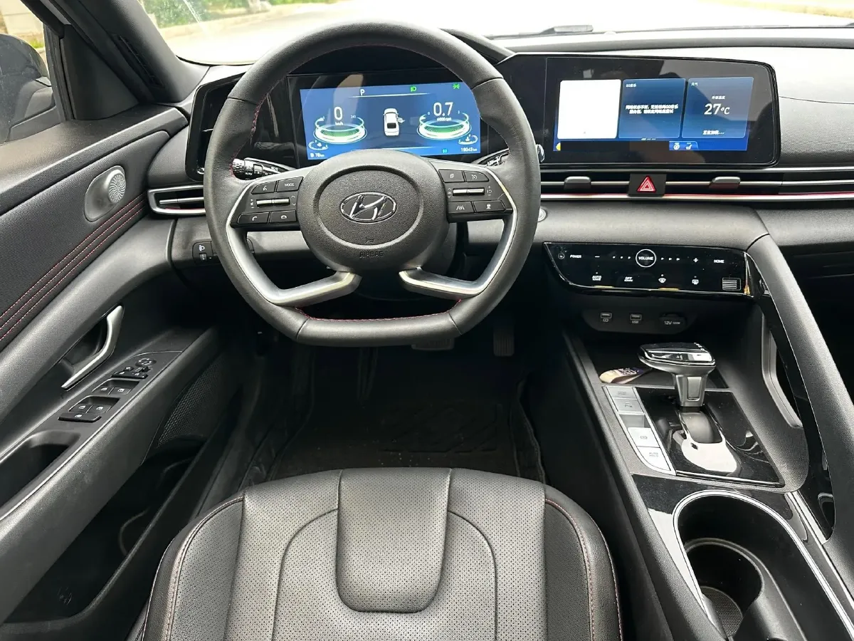 2022 Hyundai Elantra 1.5L 115HP L4 CVT,autocango,china used car exporter,china ev exporter,chinese used car exporter,chinese used ev exporter