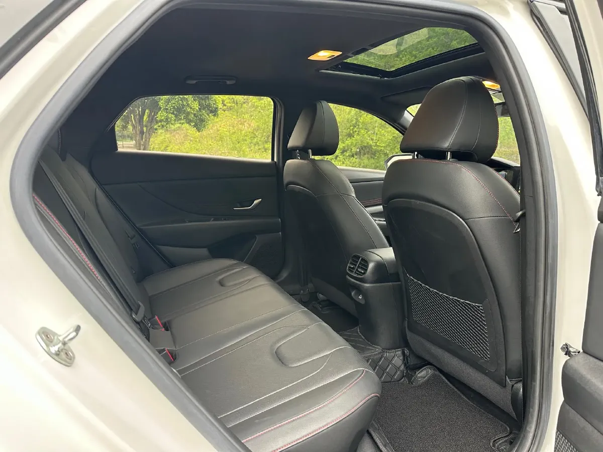 2022 Hyundai Elantra 1.5L 115HP L4 CVT,autocango,china used car exporter,china ev exporter,chinese used car exporter,chinese used ev exporter