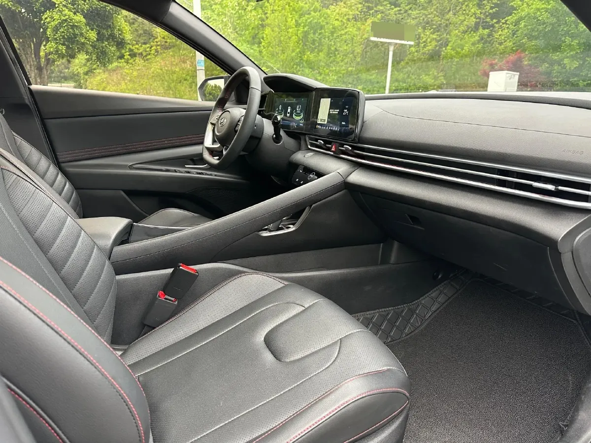 2022 Hyundai Elantra 1.5L 115HP L4 CVT,autocango,china used car exporter,china ev exporter,chinese used car exporter,chinese used ev exporter