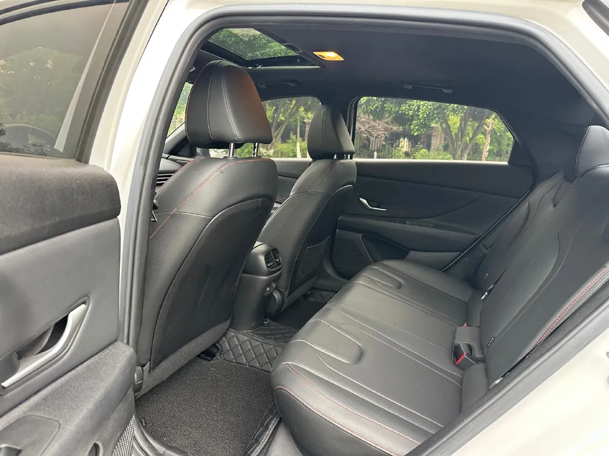 2022 Hyundai Elantra 1.5L 115HP L4 CVT,autocango,china used car exporter,china ev exporter,chinese used car exporter,chinese used ev exporter