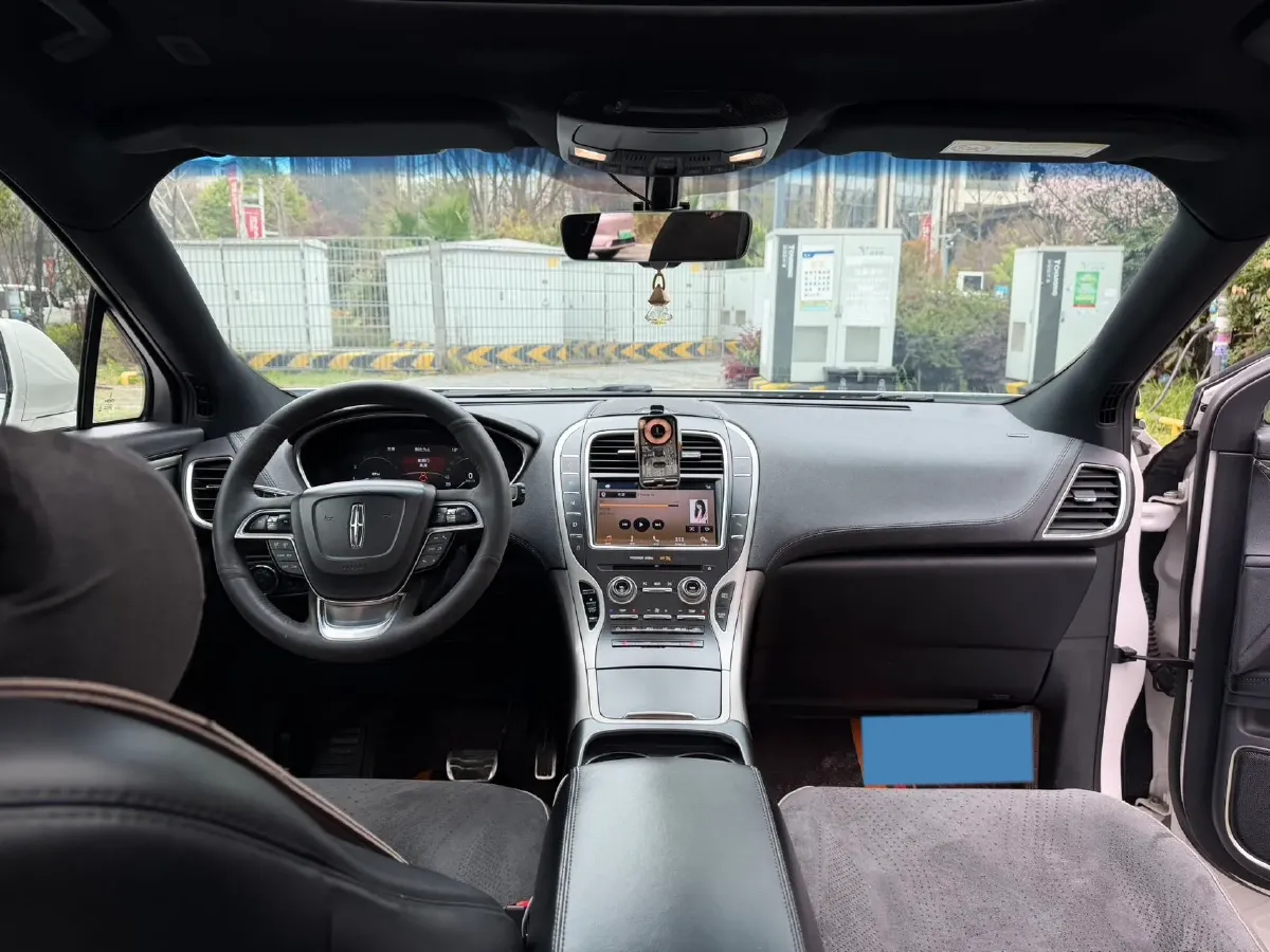 2019 Lincoln Nautilus 2.0T 224HP L4 8AT,autocango,china used car exporter,china ev exporter,chinese used car exporter,chinese used ev exporter