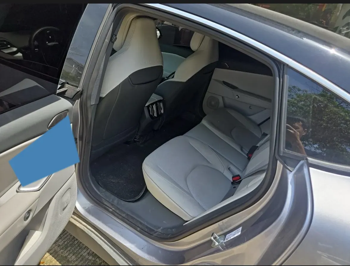 2024 ARCFOX αT5 BEV 79.2KWH,autocango,china used car exporter,china ev exporter,chinese used car exporter,chinese used ev exporter