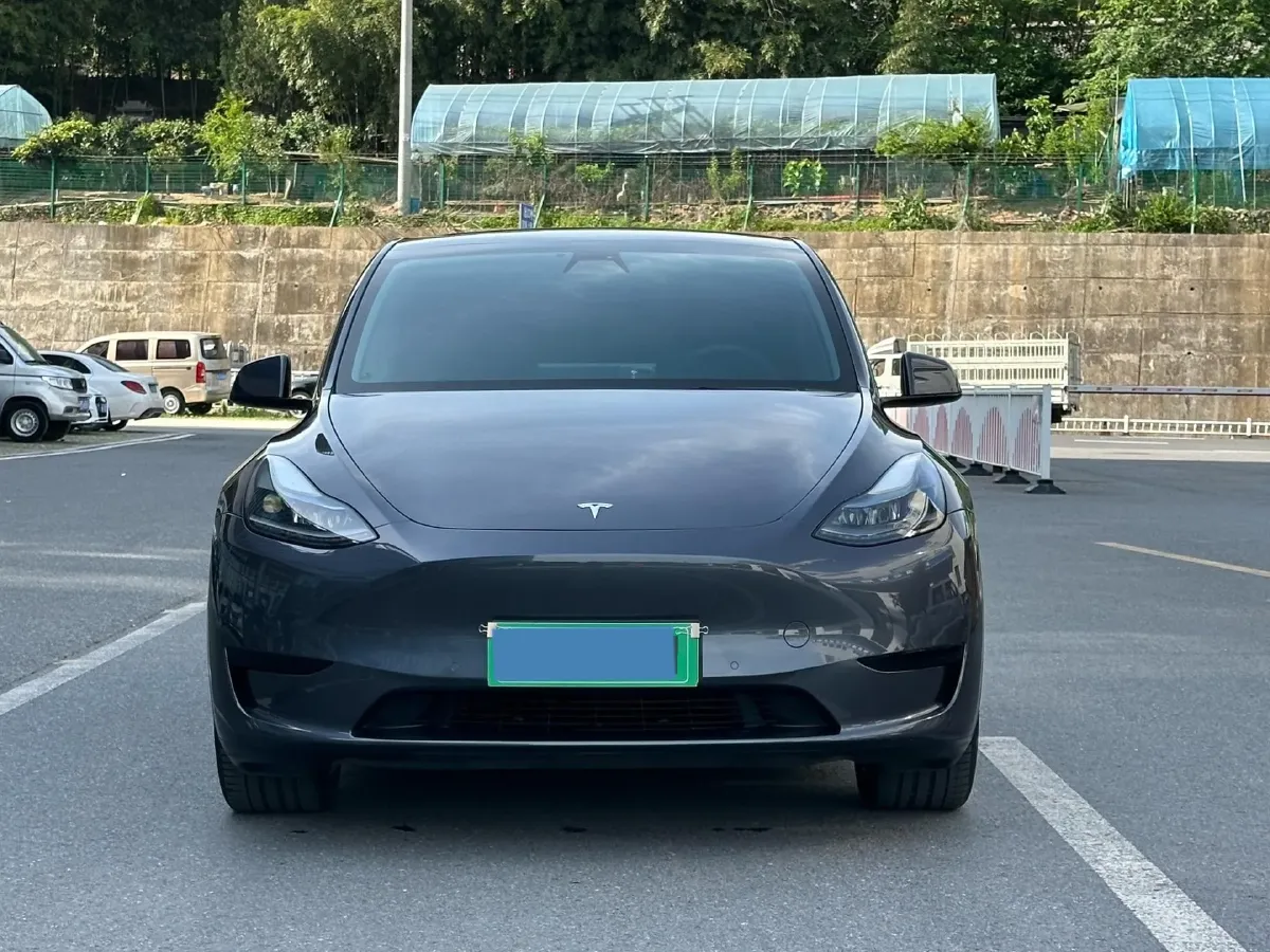 2022 Tesla Model Y BEV 60KWH,autocango,china used car exporter,china ev exporter,chinese used car exporter,chinese used ev exporter