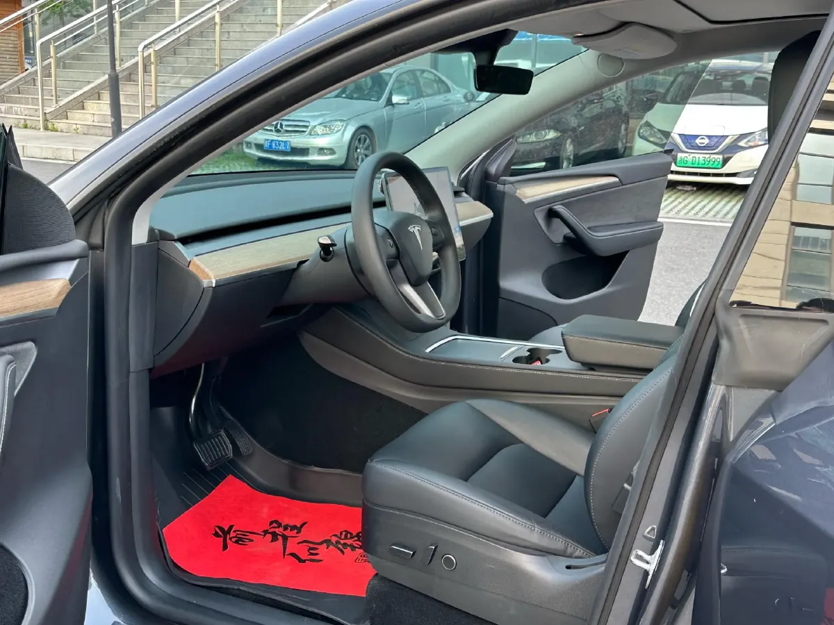 2022 Tesla Model Y BEV 60KWH,autocango,china used car exporter,china ev exporter,chinese used car exporter,chinese used ev exporter