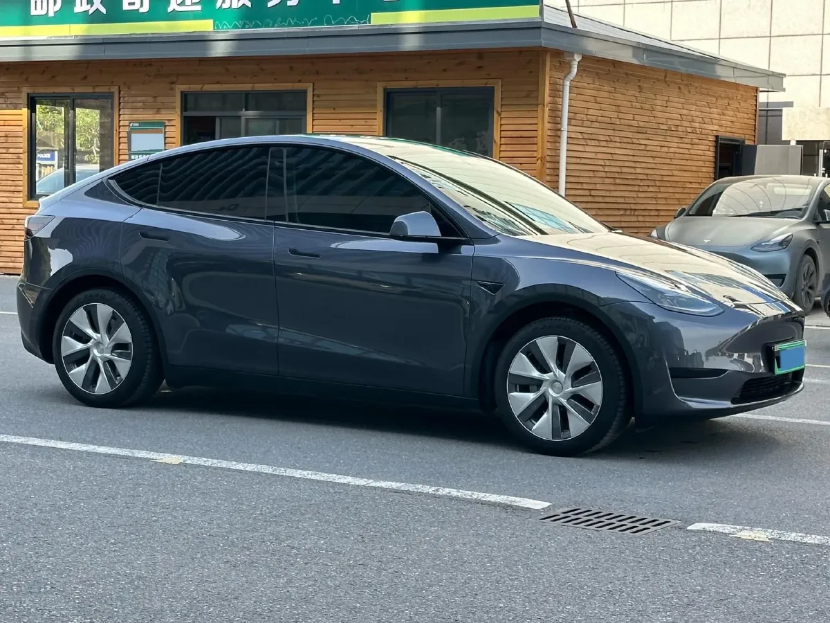 2022 Tesla Model Y BEV 60KWH,autocango,china used car exporter,china ev exporter,chinese used car exporter,chinese used ev exporter