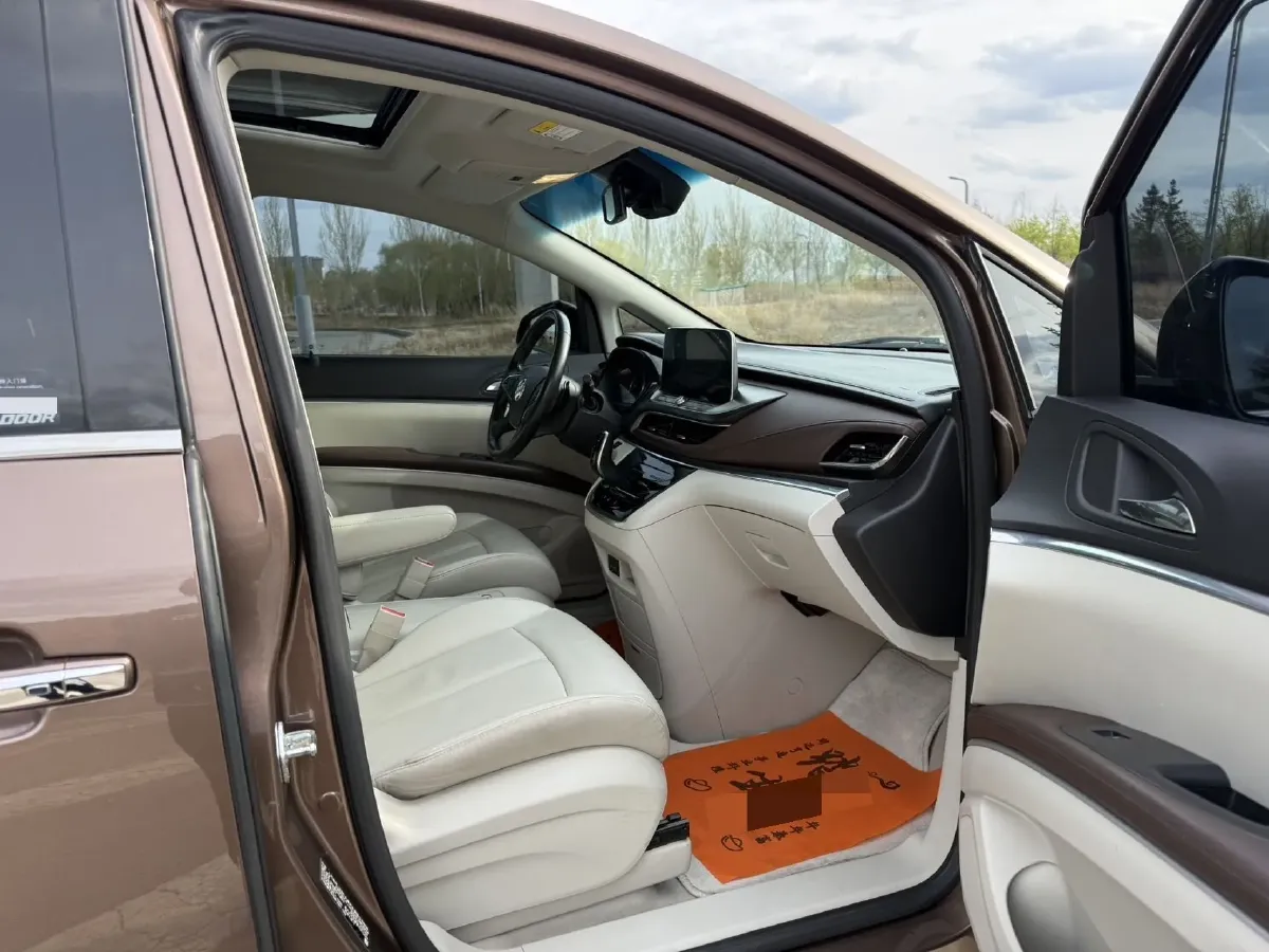 2021 Buick GL8 2.0T 237HP L4 9AT,autocango,china used car exporter,china ev exporter,chinese used car exporter,chinese used ev exporter