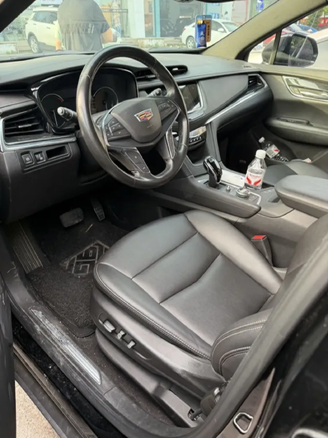 2022 Cadillac XT5 2.0T 237HP L4 9AT,autocango,china used car exporter,china ev exporter,chinese used car exporter,chinese used ev exporter