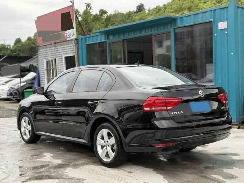 2017 Volkswagen Lavida 1.6L 110HP L4 6AT,autocango,china used car exporter,china ev exporter,chinese used car exporter,chinese used ev exporter