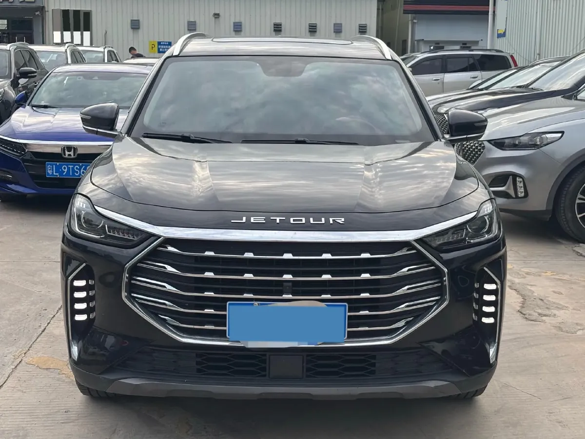 2023 Jetour X70 Plus 1.5T 156HP L4 6MT,autocango,china used car exporter,china ev exporter,chinese used car exporter,chinese used ev exporter