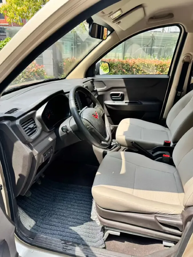 2022 JinBei Little Sea Lion X30 1.5L 102HP L4 5MT,autocango,china used car exporter,china ev exporter,chinese used car exporter,chinese used ev exporter