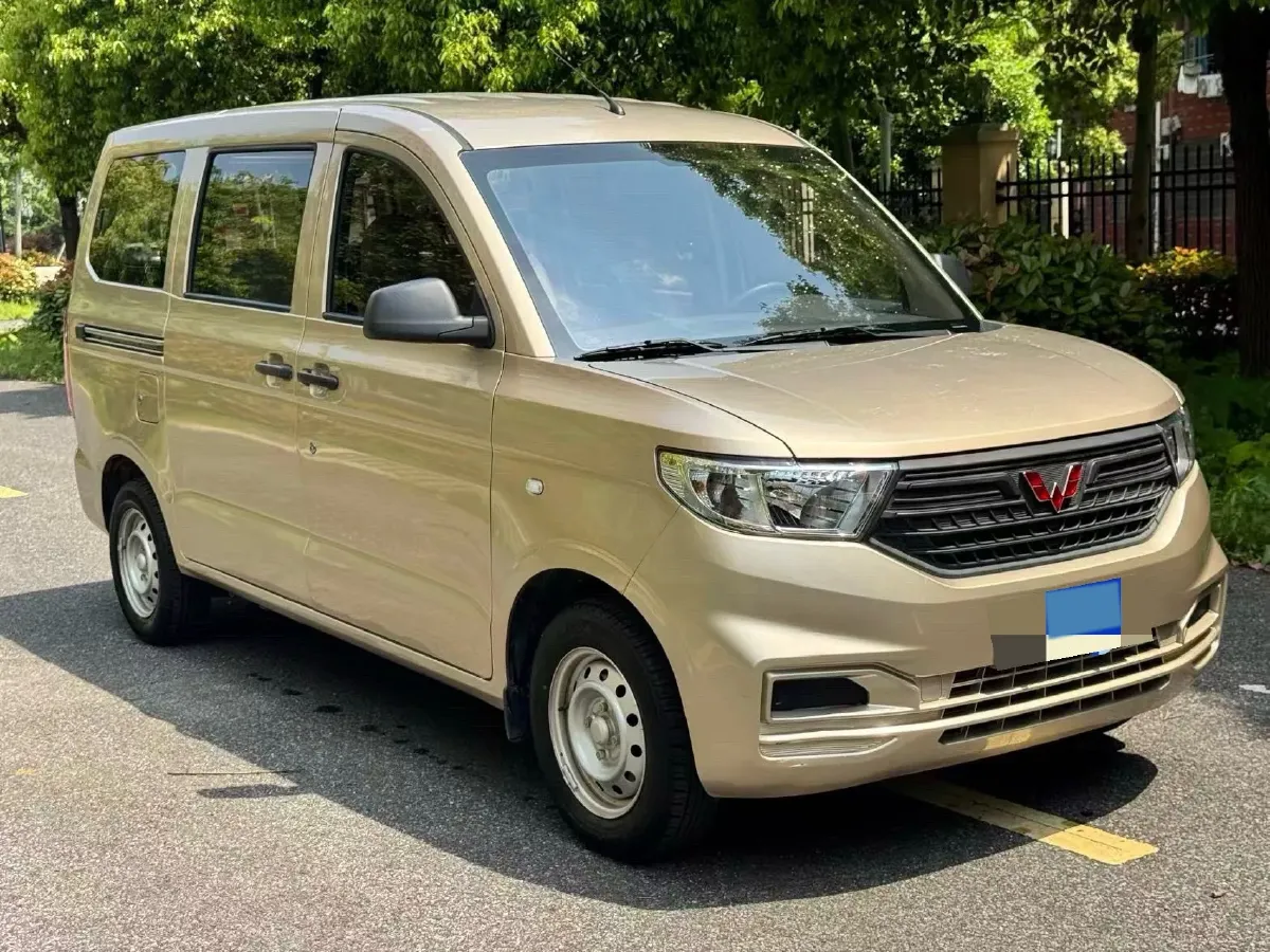 2022 JinBei Little Sea Lion X30 1.5L 102HP L4 5MT,autocango,china used car exporter,china ev exporter,chinese used car exporter,chinese used ev exporter