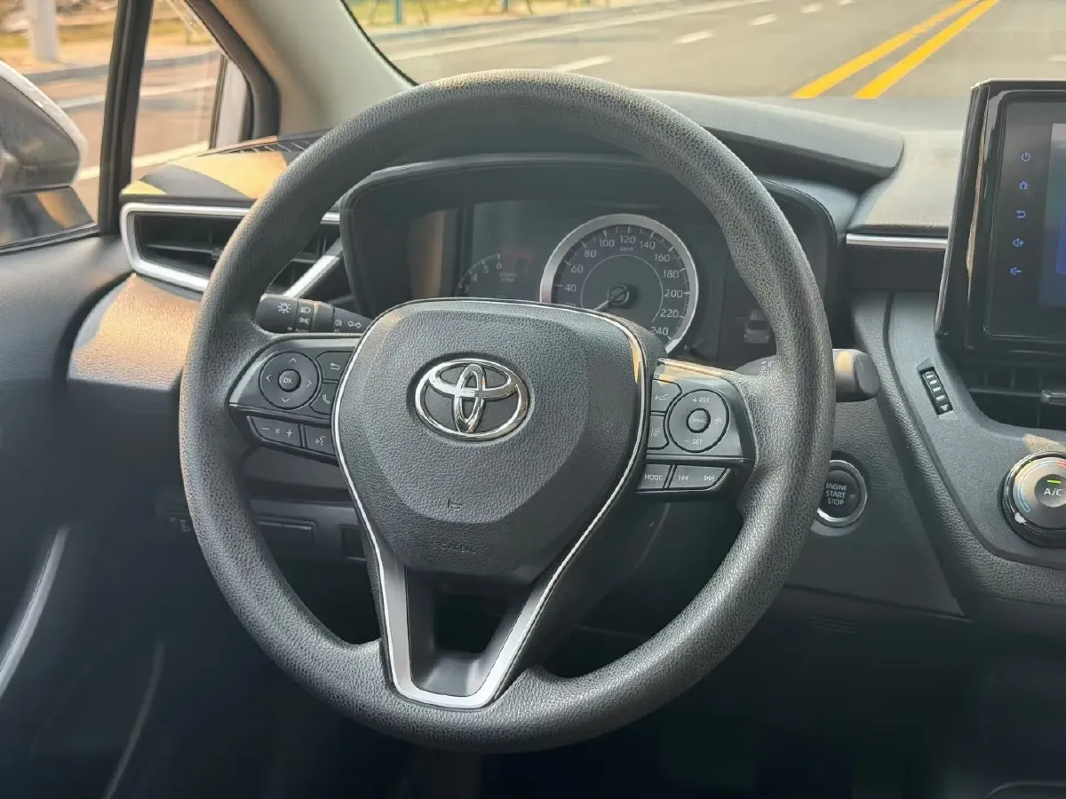 2023 Toyota Corolla 1.2T 116HP L4 CVT,autocango,china used car exporter,china ev exporter,chinese used car exporter,chinese used ev exporter