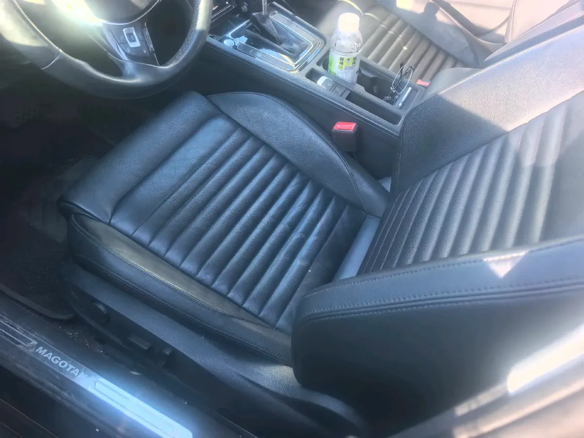 2018 Volkswagen Magotan 2.0T 220HP L4 7DCT,autocango,china used car exporter,china ev exporter,chinese used car exporter,chinese used ev exporter