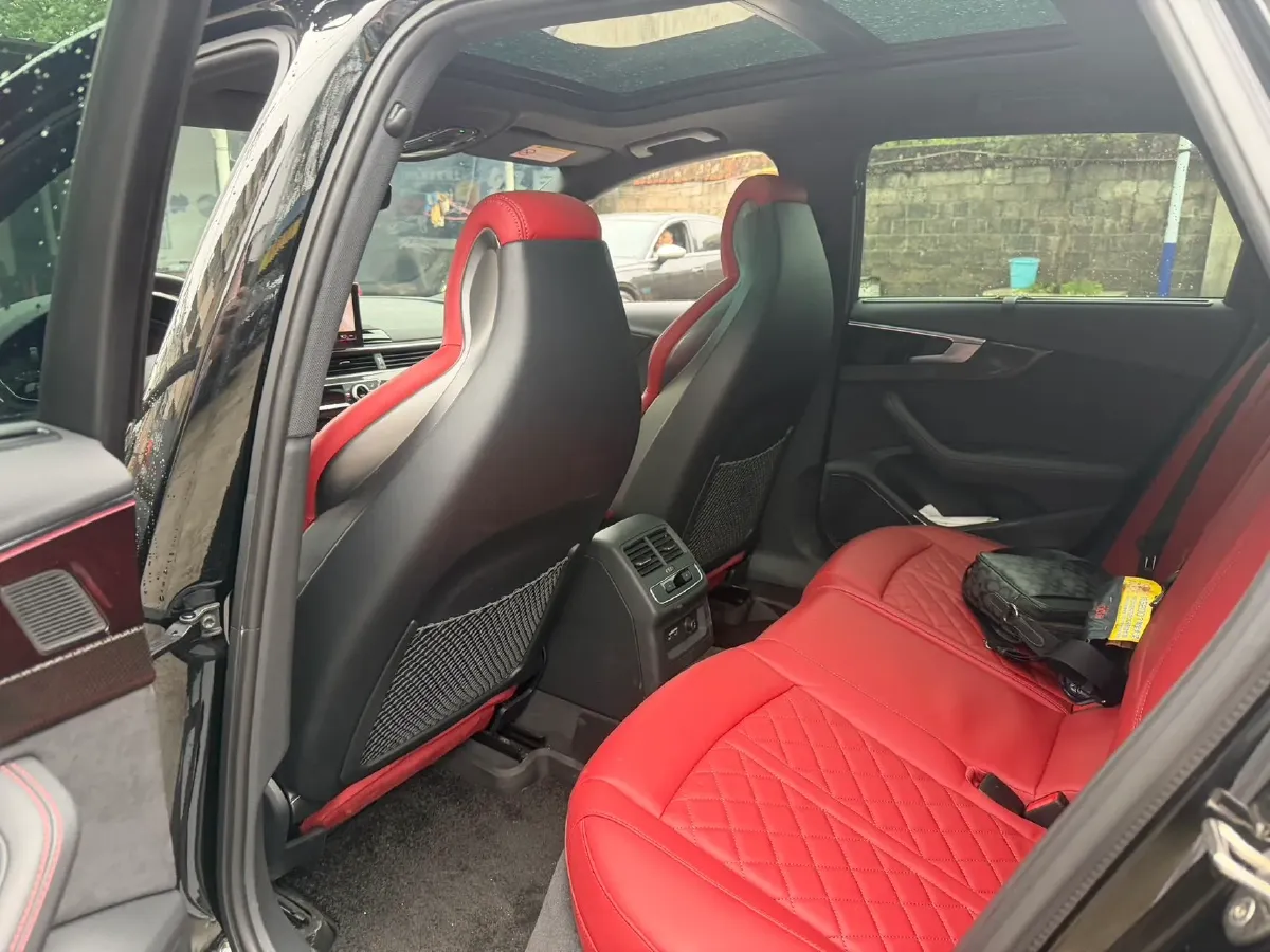 2024 Audi S4 3.0T 354HP V6 8AT,autocango,china used car exporter,china ev exporter,chinese used car exporter,chinese used ev exporter