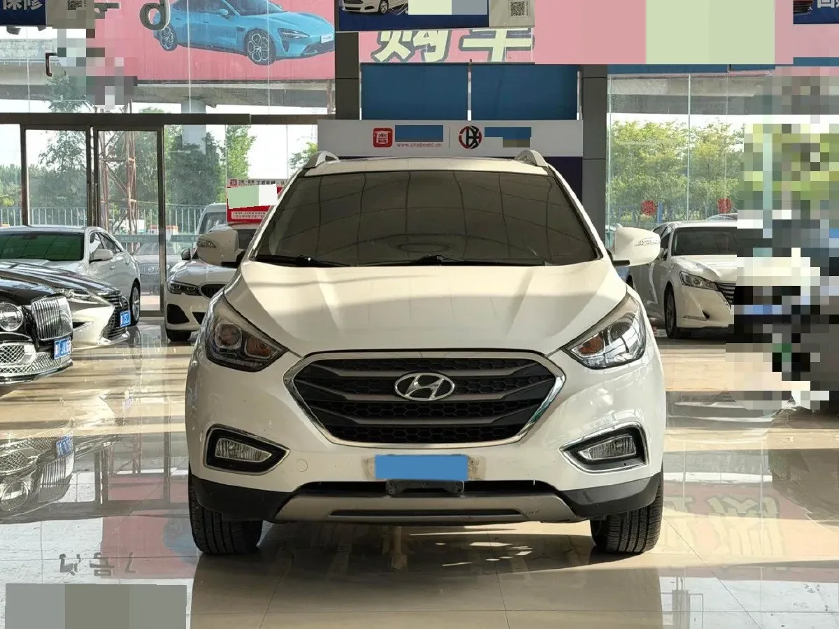 2015 Hyundai ix35 2.0L 165HP L4 6AT,autocango,china used car exporter,china ev exporter,chinese used car exporter,chinese used ev exporter