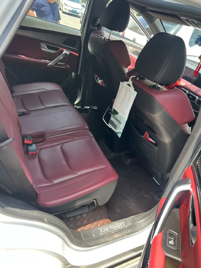 2021 Jetour X70 Plus 1.5T 156HP L4 6DCT,autocango,china used car exporter,china ev exporter,chinese used car exporter,chinese used ev exporter