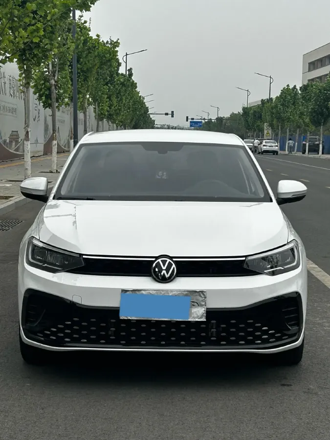 2025 Volkswagen Lavida 1.5L 110HP L4 6AT,autocango,china used car exporter,china ev exporter,chinese used car exporter,chinese used ev exporter