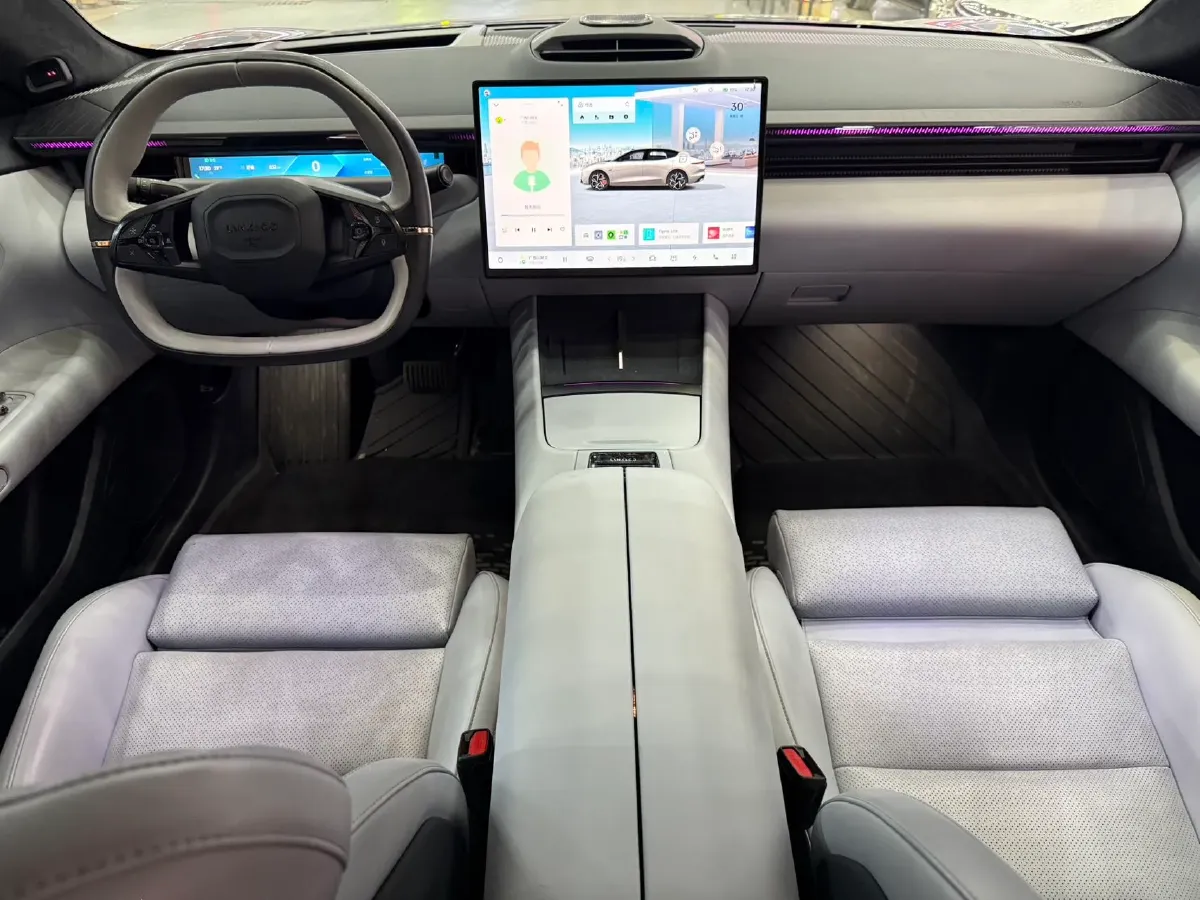 2024 Luxeed S7 BEV 100KWH,autocango,china used car exporter,china ev exporter,chinese used car exporter,chinese used ev exporter