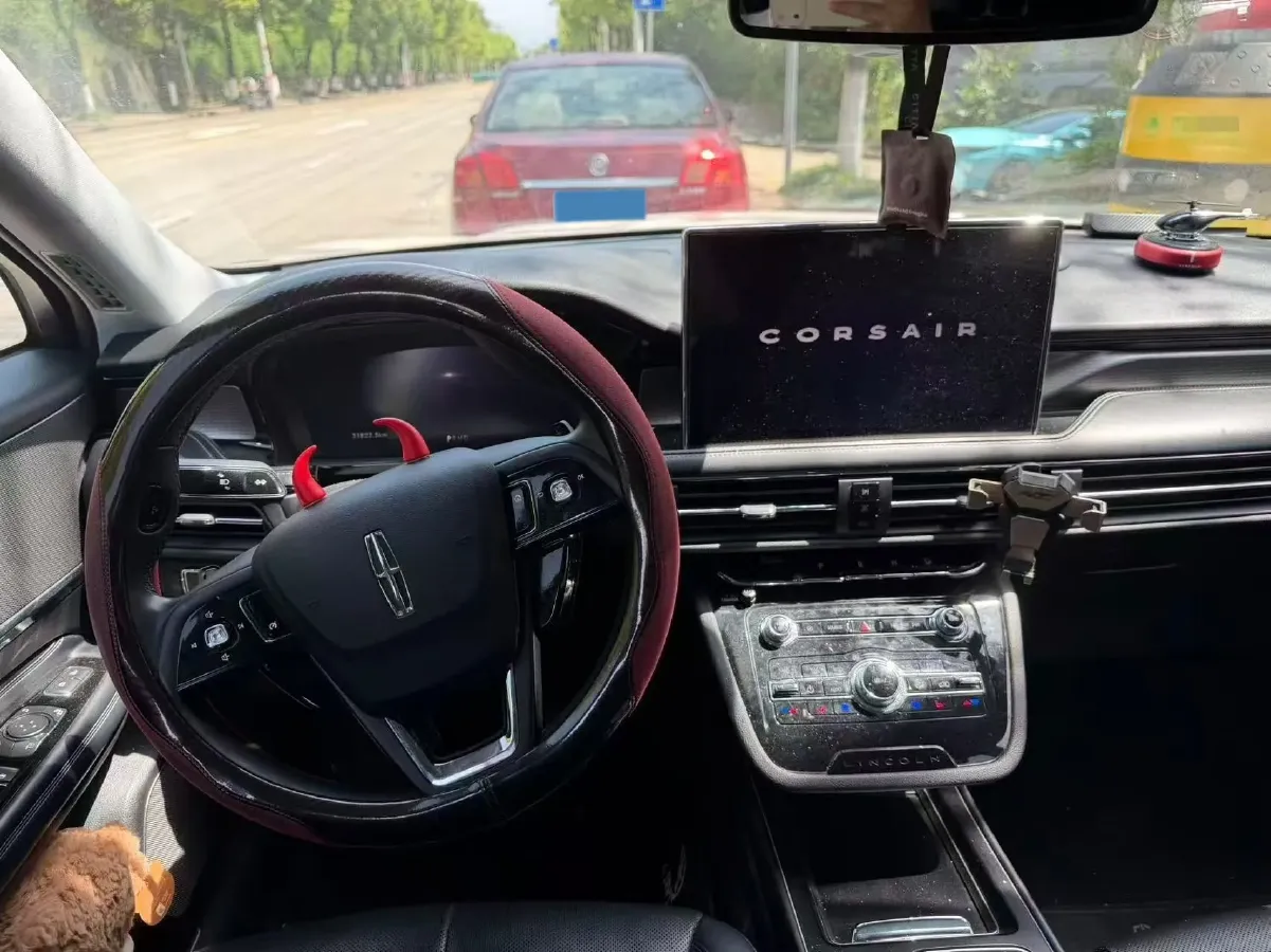 2022 Lincoln Corsair 2.0T 245HP L4 8AT,autocango,china used car exporter,china ev exporter,chinese used car exporter,chinese used ev exporter