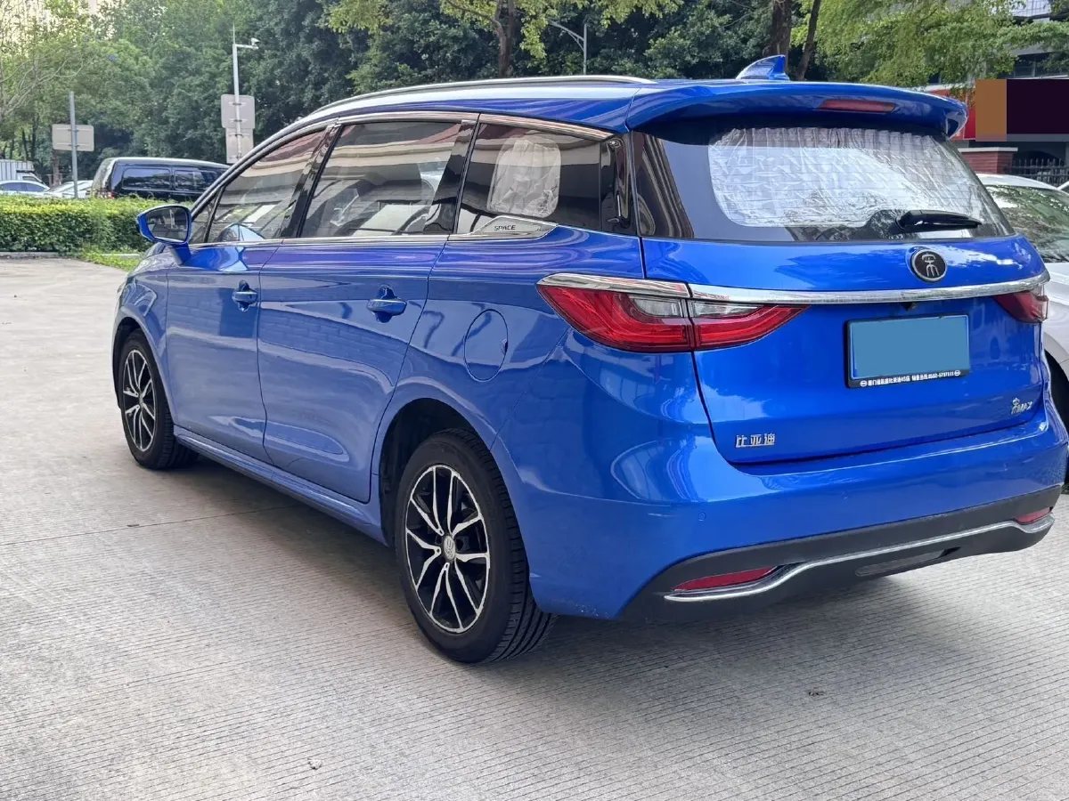 2017 BYD Song MAX 1.5T 154HP L4 6DCT,autocango,china used car exporter,china ev exporter,chinese used car exporter,chinese used ev exporter