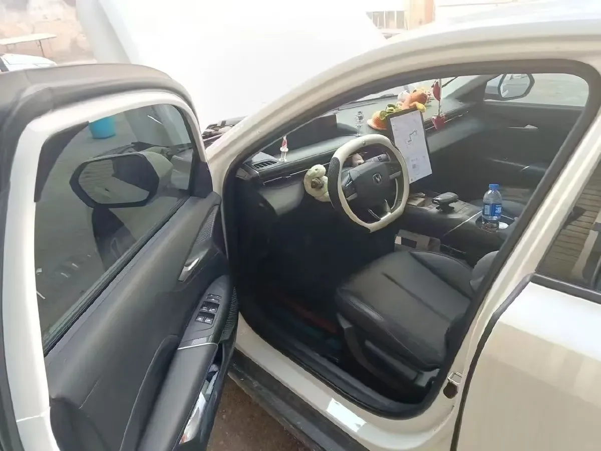 2024 ChangAn Eado 1.5T 170HP L4 7DCT,autocango,china used car exporter,china ev exporter,chinese used car exporter,chinese used ev exporter