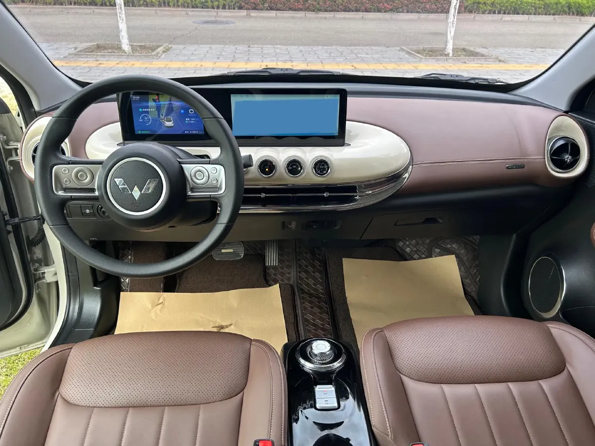 2024 WuLing BinGuo BEV 31.9KWH,autocango,china used car exporter,china ev exporter,chinese used car exporter,chinese used ev exporter