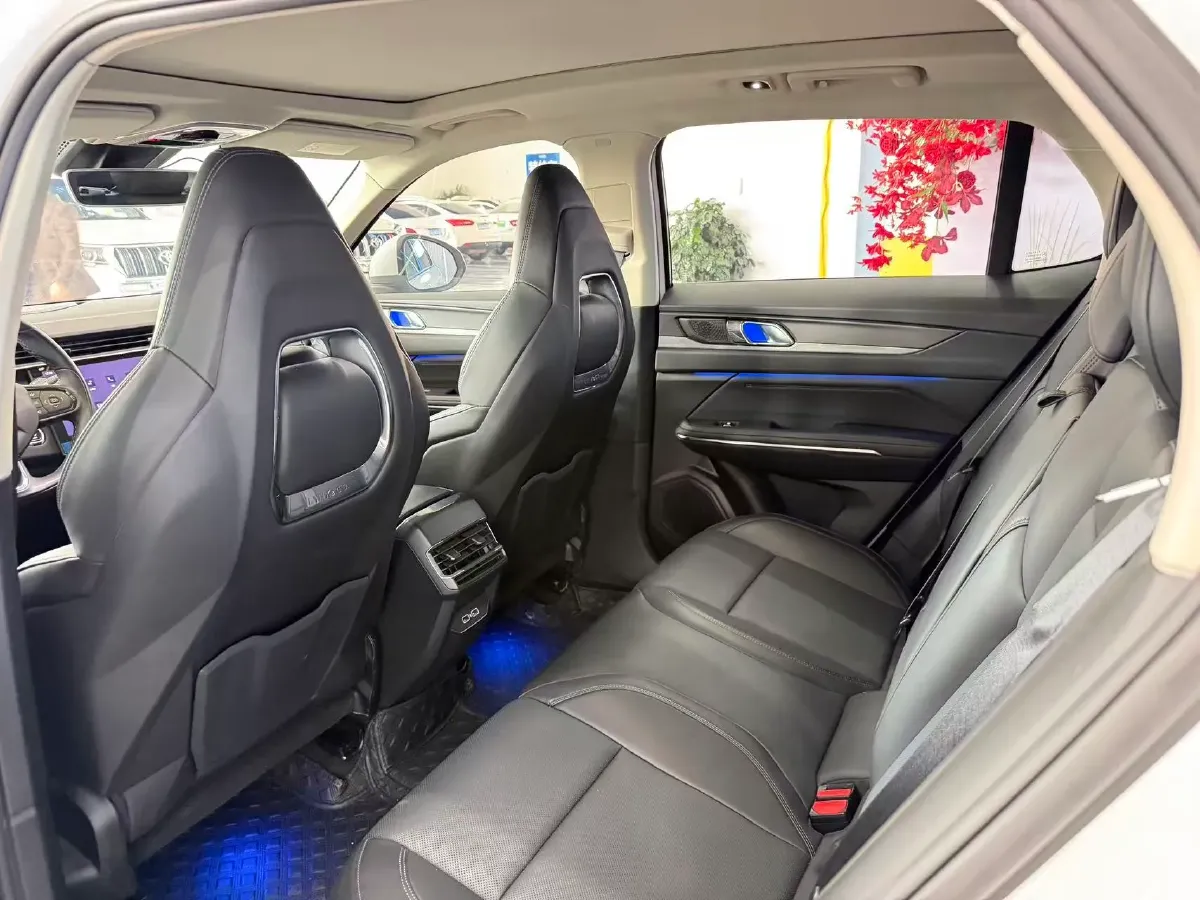 2021 LYNK&CO 01 2.0T 218HP L4 8AT,autocango,china used car exporter,china ev exporter,chinese used car exporter,chinese used ev exporter