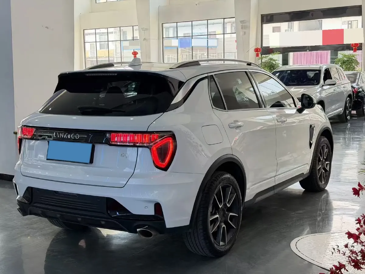 2021 LYNK&CO 01 2.0T 218HP L4 8AT,autocango,china used car exporter,china ev exporter,chinese used car exporter,chinese used ev exporter