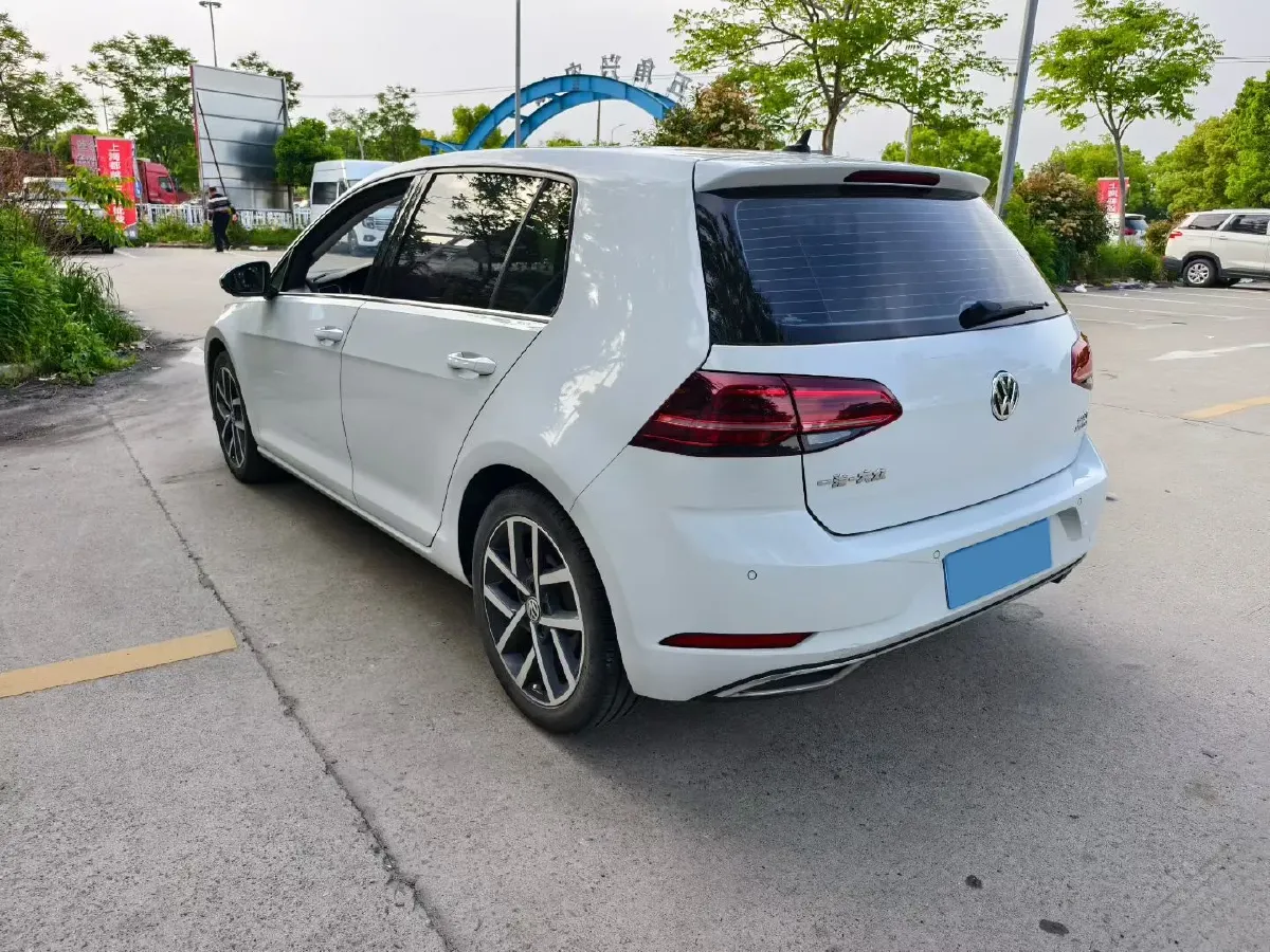 2020 Volkswagen Golf 1.4T 150HP L4 7DCT,autocango,china used car exporter,china ev exporter,chinese used car exporter,chinese used ev exporter