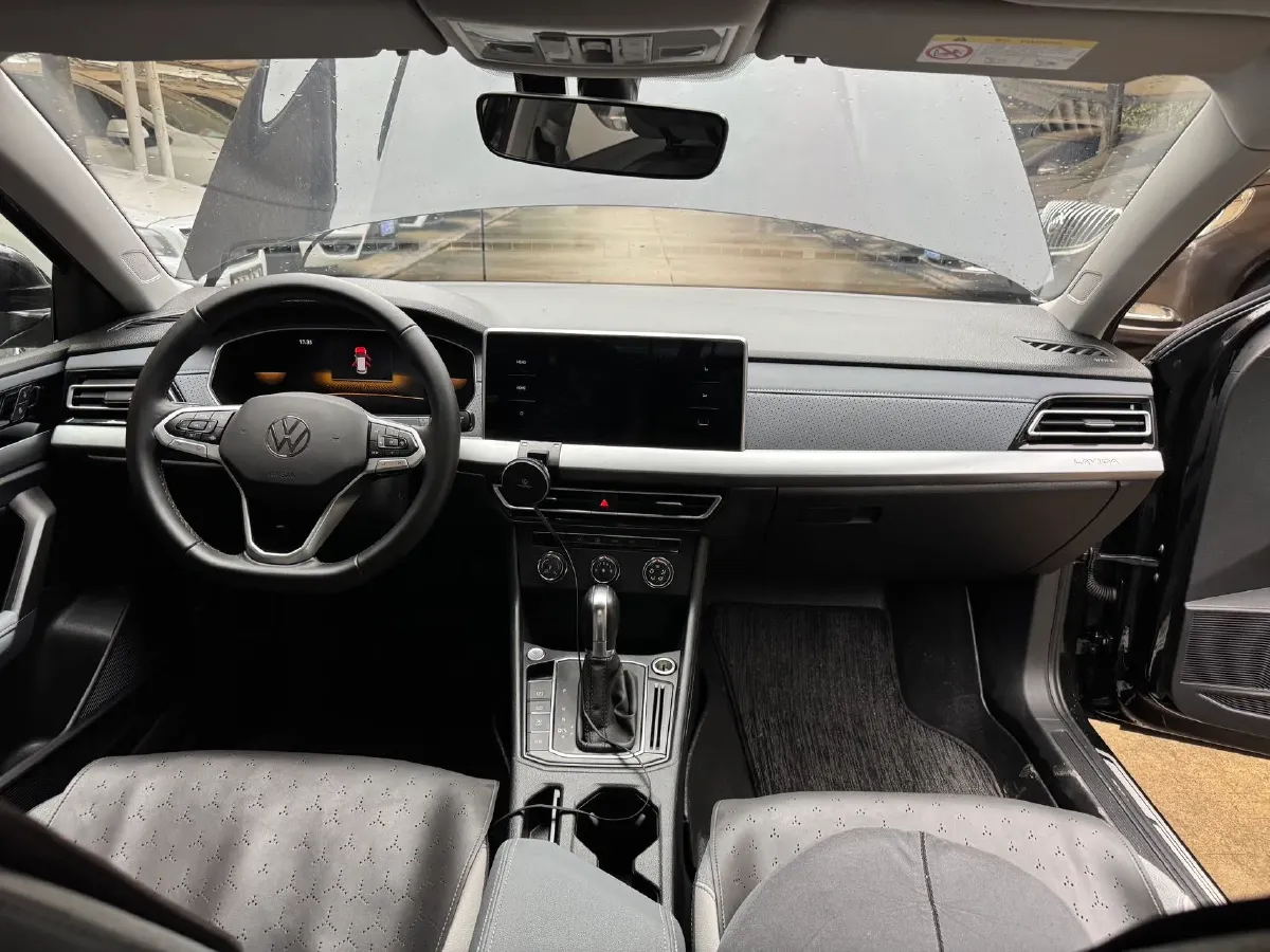 2023 Volkswagen Lavida 1.4T 150HP L4 7DCT,autocango,china used car exporter,china ev exporter,chinese used car exporter,chinese used ev exporter