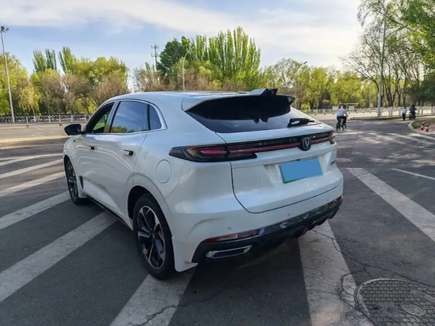 2023 ChangAn UNI-K iDD 1.5T 170HP L4 6TCT PHEV 28.39KWH,autocango,china used car exporter,china ev exporter,chinese used car exporter,chinese used ev exporter